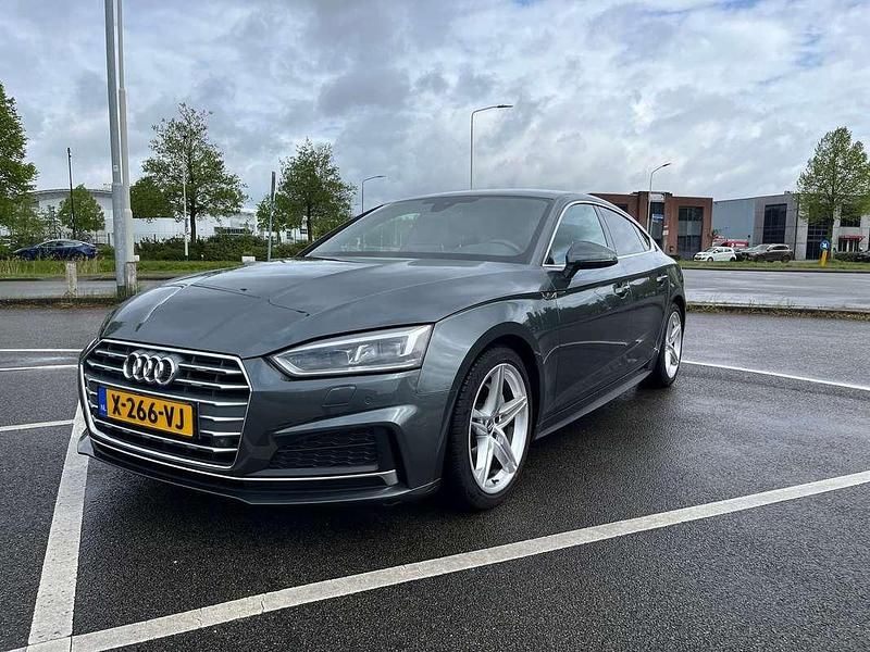 Occasion Audi A5 Sport 190 PK (139 kW) 2017 Grijs Hatchback