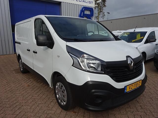 Wit Gebruikt 2016 Renault Trafic Van | € 5.750 (Super prijs) - Afbeelding 1/4