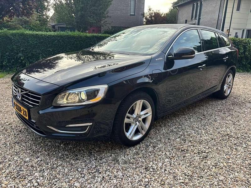 Zwart Gebruikt 2014 Volvo V60 R-Design Stationwagen | € 8.975 (Goede deal) - Afbeelding 1/4