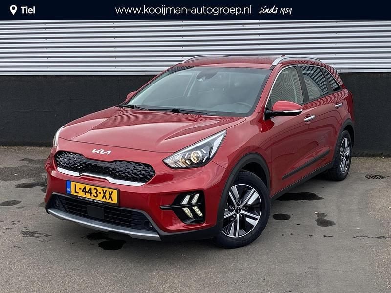 (cr5) runway red m Gebruikt 2021 Kia Niro SUV | € 21.899 (Eerlijke prijs) - Afbeelding 1/4