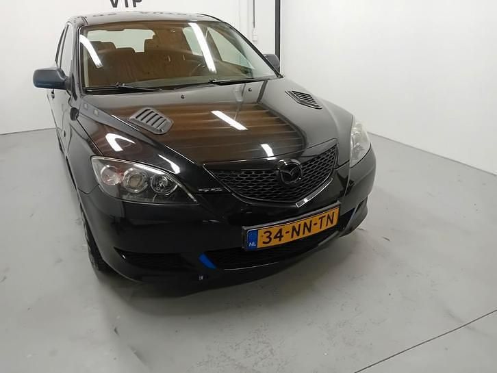 Gebruikt 2004 Mazda 3 Inclusive | € 2.350 (Eerlijke prijs) - Afbeelding 1/4