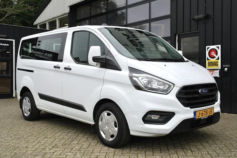 Wit Gebruikt 2020 Ford Transit Custom Trend Van | € 36.888 - Afbeelding 1/4