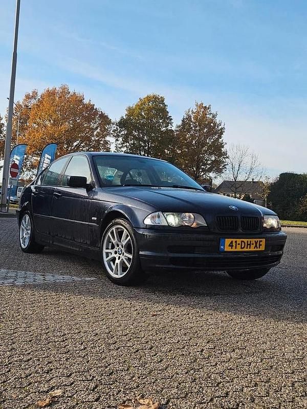 Gebruikt 1999 BMW 316 | € 2.250 (Eerlijke prijs) - Afbeelding 1/4