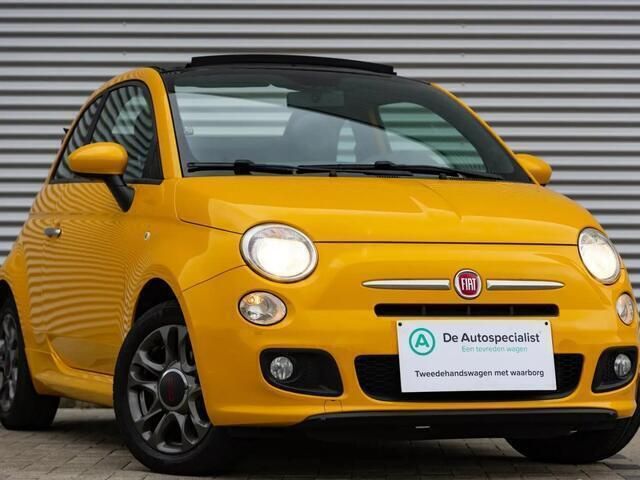 Geel Gebruikt 2015 Fiat 500S S Hatchback | € 9.995 - Afbeelding 1/2