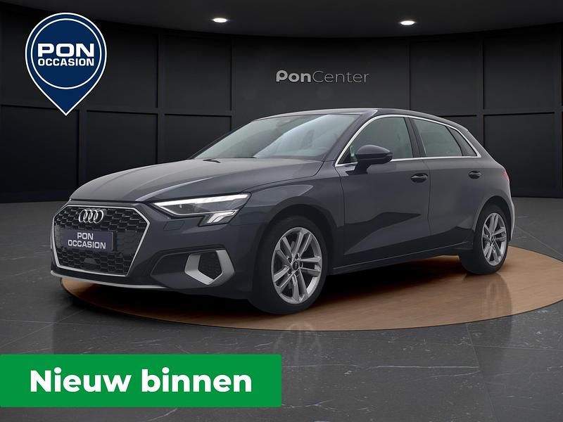 Grijs Gebruikt 2021 Audi A3 Sportback Hatchback | € 23.450 (Goede deal) - Afbeelding 1/3