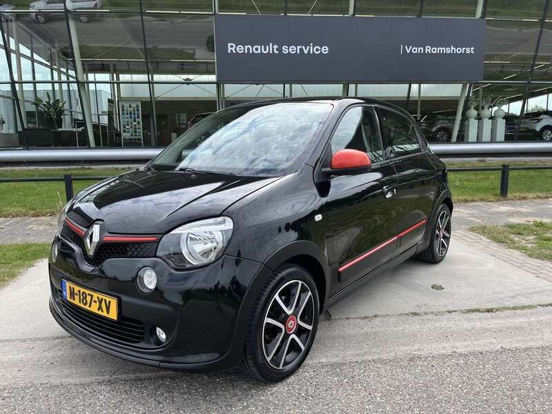 Zwart Gebruikt 2015 Renault Twingo Dynamique Hatchback | € 7.950 (Eerlijke prijs) - Afbeelding 1/3