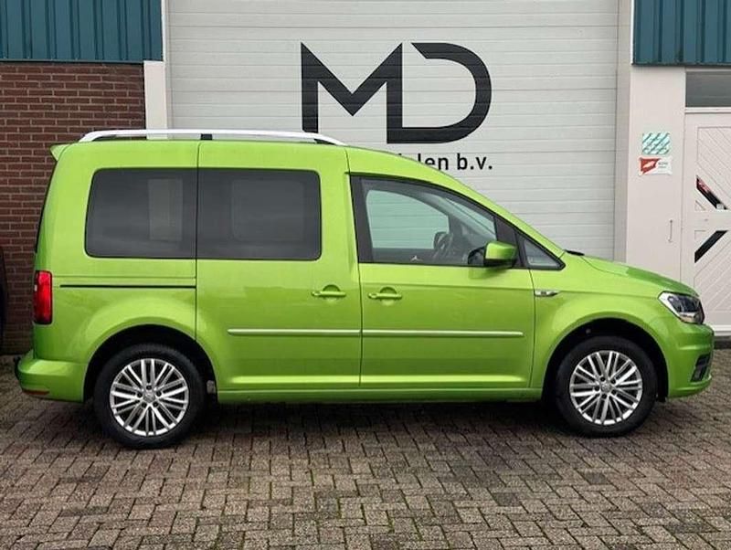 Occasion VW Caddy Highline 125 PK (91 kW) 2018 Groen MPV