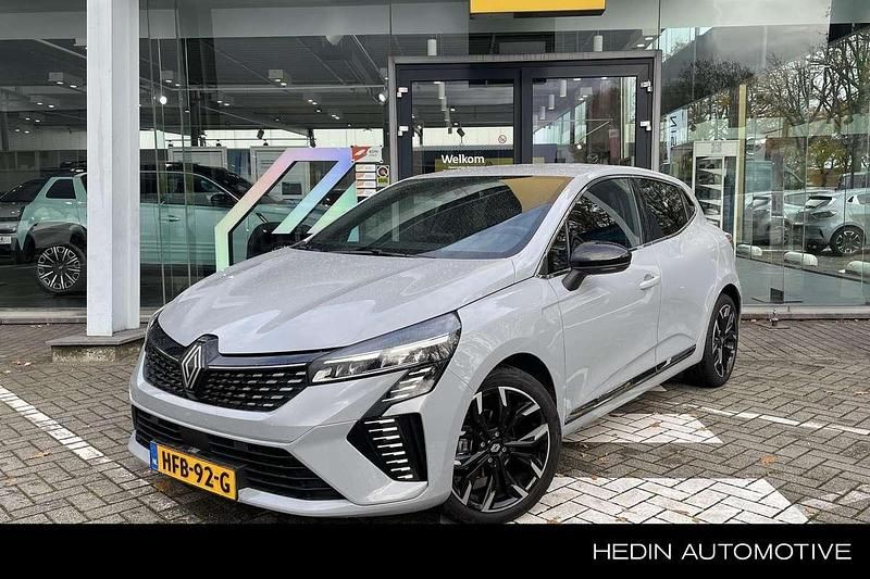 Occasion Renault Clio V Techno 91 PK (66 kW) 2025 Grijs, metallic lak Hatchback