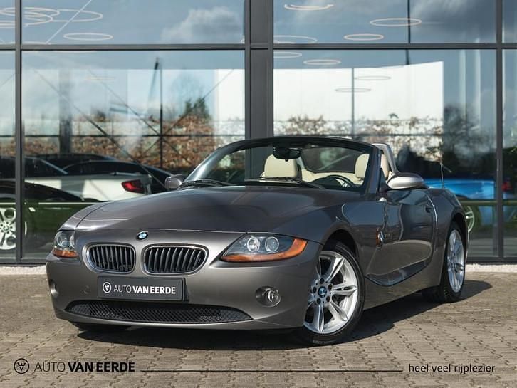 Grijs Gebruikt 2005 BMW Z4 Cabriolet | € 18.950 (Duur) - Afbeelding 1/4