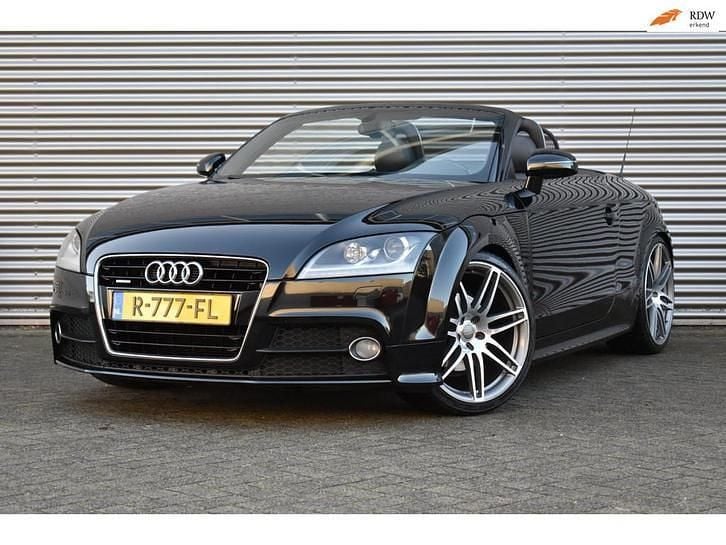 Zwart (metallic) Occasion 2011 Audi TT Roadster Proline Cabriolet | € 15.950 (Eerlijke prijs) - Afbeelding 1/3