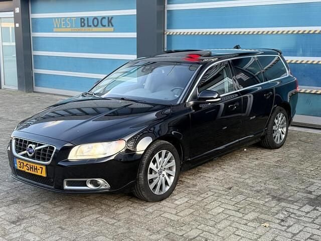 Occasion Volvo V70 179 PK (131 kW) 2011 Zwart Stationwagen