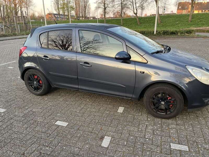 Afbeelding 2/4