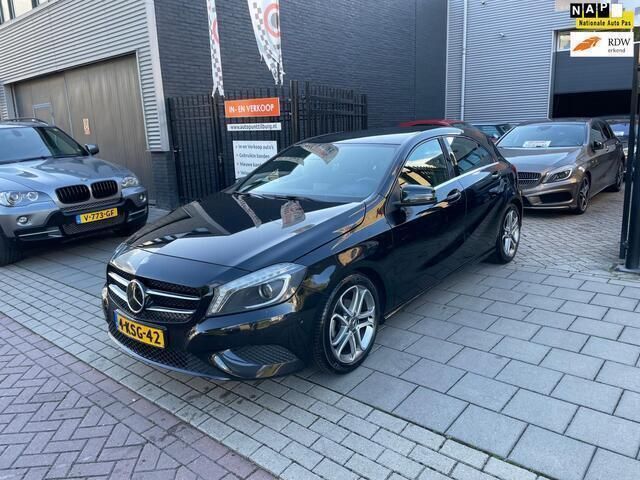 Occasion Mercedes A180 Edition 122 PK (89 kW) 2013 Zwart Hatchback