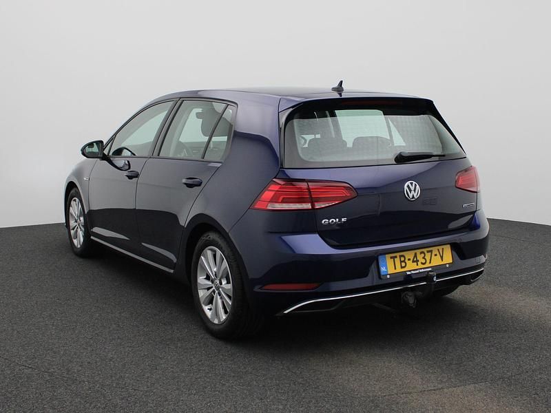 Occasion VW Golf VII Comfortline 131 PK (96 kW) 2018 Blauw Hatchback