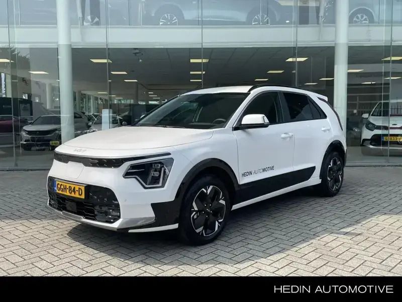 Wit Gebruikt 2024 Kia e-Niro SUV | € 33.495 (Eerlijke prijs) - Afbeelding 1/4