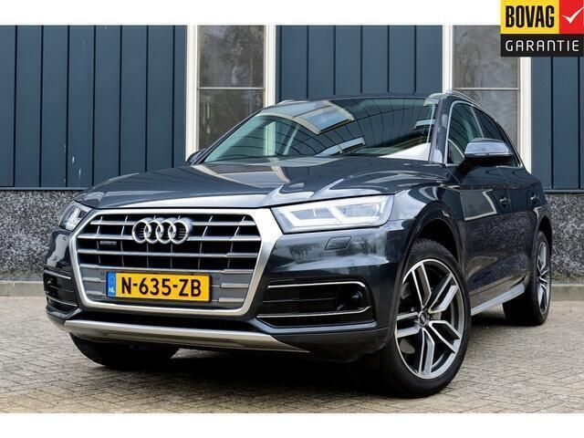 Grijs, metallic lak Gebruikt 2019 Audi Q5 Proline SUV | € 34.950 (Iets duurder) - Afbeelding 1/4