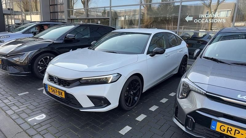 Wit Gebruikt 2022 Honda Civic Sport Hatchback | € 27.945 (Super prijs) - Afbeelding 1/4