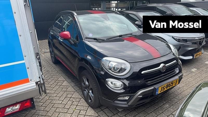 Zwart Gebruikt 2016 Fiat 500X Lounge SUV | € 11.945 (Goede deal) - Afbeelding 1/1