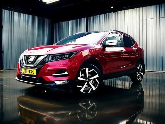 Rood Occasion 2018 Nissan Qashqai Tekna SUV | € 15.940 (Goede deal) - Afbeelding 1/4