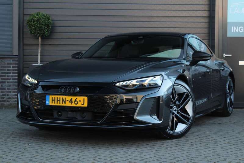 Grijs, metallic lak Gebruikt 2021 Audi RS e-tron GT S-Line Sedan | € 64.495 (Eerlijke prijs) - Afbeelding 1/4