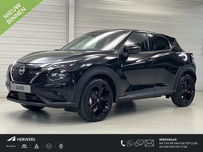 Zwart Nieuw 2025 Nissan Juke Tekna SUV | € 34.089 (Eerlijke prijs) - Afbeelding 1/4
