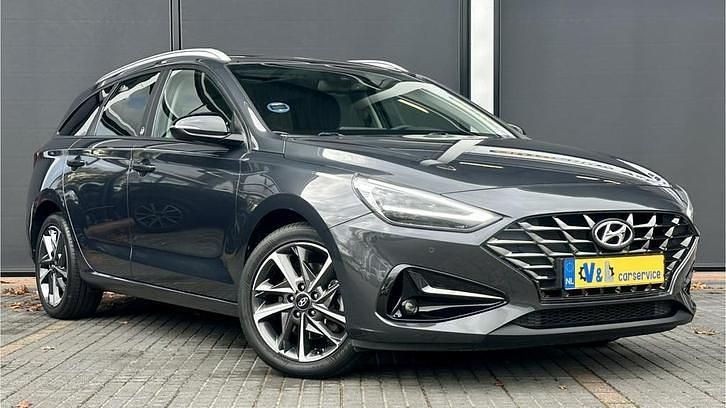Grijs Gebruikt 2021 Hyundai i30 Comfort Stationwagen | € 24.725 (Duur) - Afbeelding 1/4
