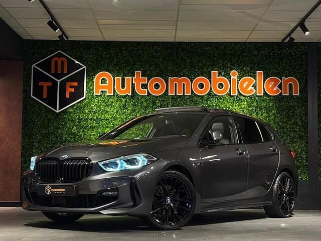 Occasion BMW 118 Shadowline 140 PK (102 kW) 2020 Grijs Hatchback