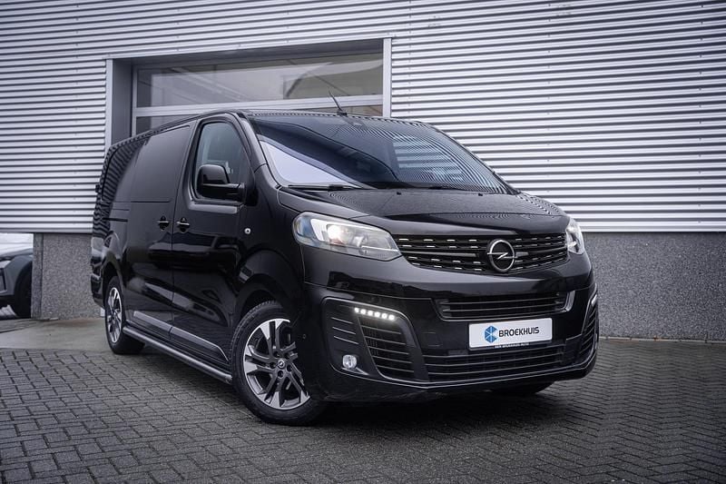 Occasion Opel Vivaro Innovation 2019 Zwart MPV