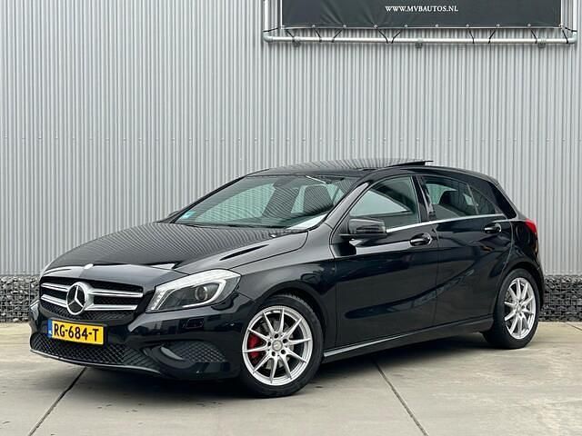 Occasion Mercedes A200 Prestige 136 PK (100 kW) 2013 Zwart (metallic) Hatchback