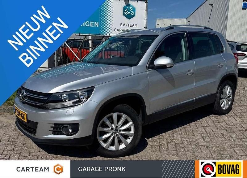 Grijs Gebruikt 2011 VW Tiguan Sport SUV | € 11.999 (Iets duurder) - Afbeelding 1/4