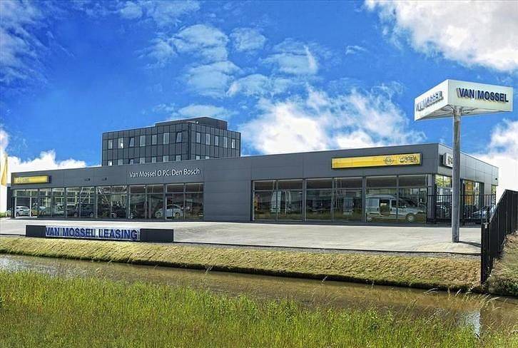 Wit Occasion 2023 Opel Combo Van | € 17.940 (Goede deal) - Afbeelding 1/1