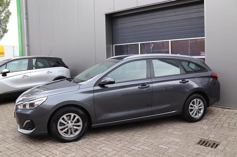 Occasion Hyundai i30 Comfort 120 PK (88 kW) 2020 Grijs Stationwagen
