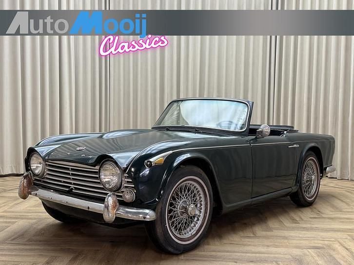 Groen Gebruikt 1965 Triumph TR4 | € 13.750 - Afbeelding 1/4