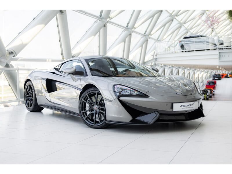 Grijs Gebruikt 2016 McLaren 570S Coupé | € 159.950 - Afbeelding 1/4