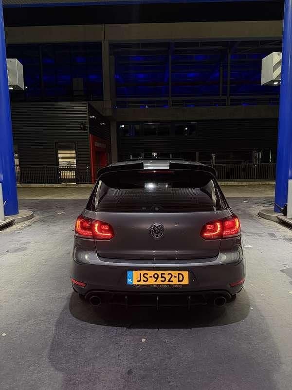 Grijs Occasion 2009 VW Golf V GTI Stationwagen | € 8.990 (Duur) - Afbeelding 1/4