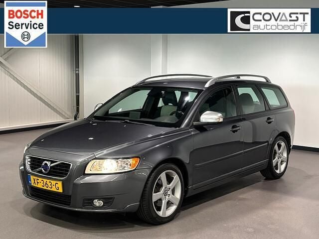 Grijs Gebruikt 2012 Volvo V50 R-Design Stationwagen | € 4.950 (Goede deal) - Afbeelding 1/4
