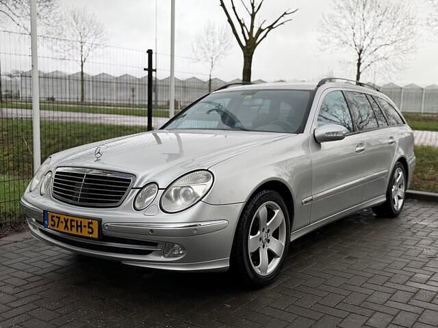 Occasion Mercedes E320 Avantgarde 204 PK (150 kW) 2004 Grijs (metallic) Stationwagen