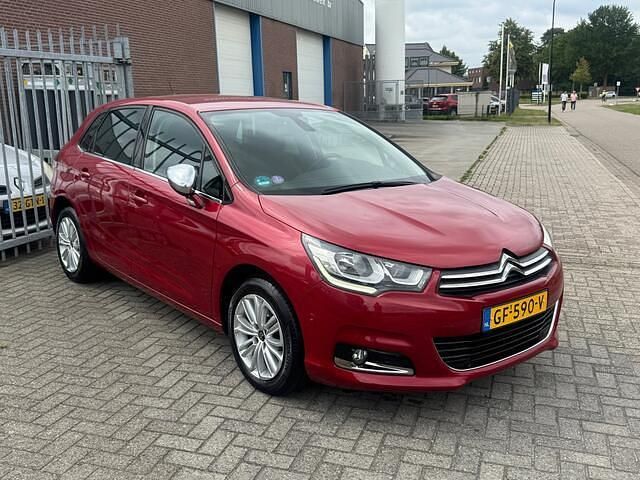 Occasion Citroën C4 Feel 131 PK (96 kW) 2015 Rood Hatchback