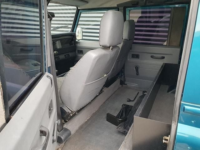 Occasion Land Rover Defender 123 PK (90 kW) 2000 Blauw (metallic) SUV