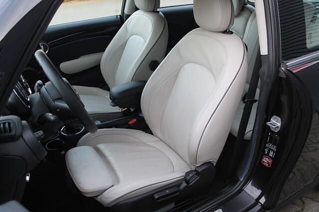 Occasion Mini Cooper Business 136 PK (100 kW) 2015 Bruin Hatchback