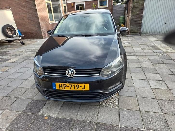 Gebruikt 2015 VW Polo | € 4.999 (Goede deal) - Afbeelding 1/4