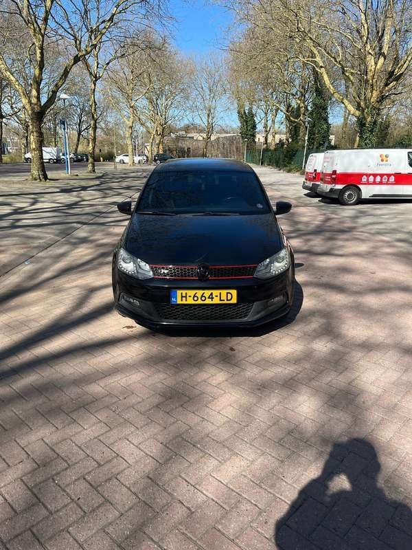 Zwart Gebruikt 2011 VW Polo GTI Hatchback | € 12.000 (Duur) - Afbeelding 1/4