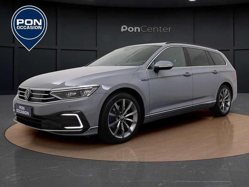 Grijs Gebruikt 2022 VW Passat Business Stationwagen | € 26.950 (Eerlijke prijs) - Afbeelding 1/3