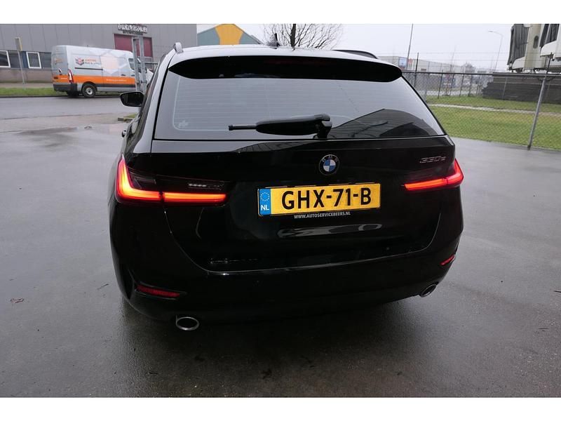 Occasion BMW 330 Executive 184 PK (135 kW) 2020 Zwart Stationwagen