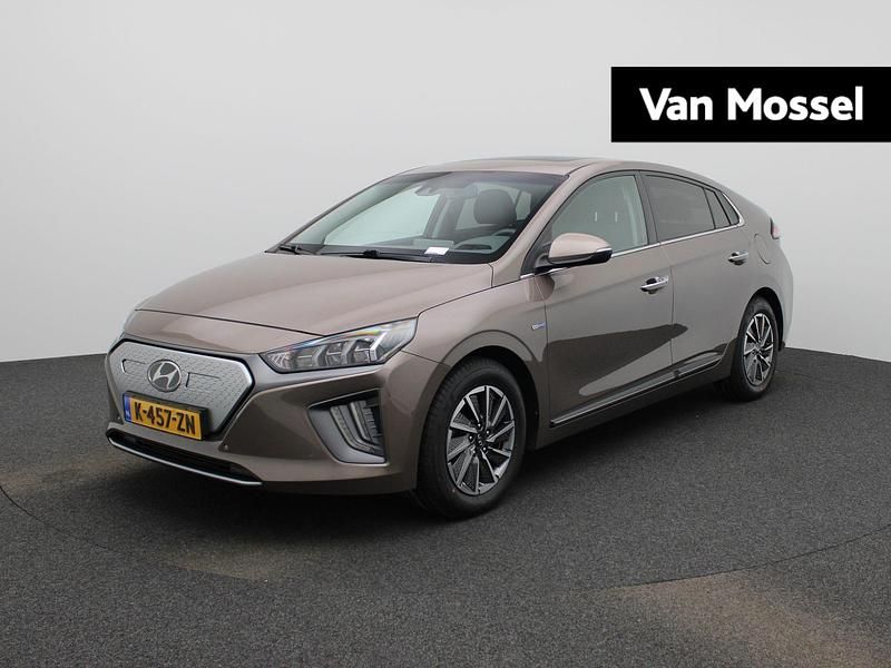 Bruin Occasion 2021 Hyundai Ioniq Premium Hatchback | € 16.400 (Eerlijke prijs) - Afbeelding 1/4