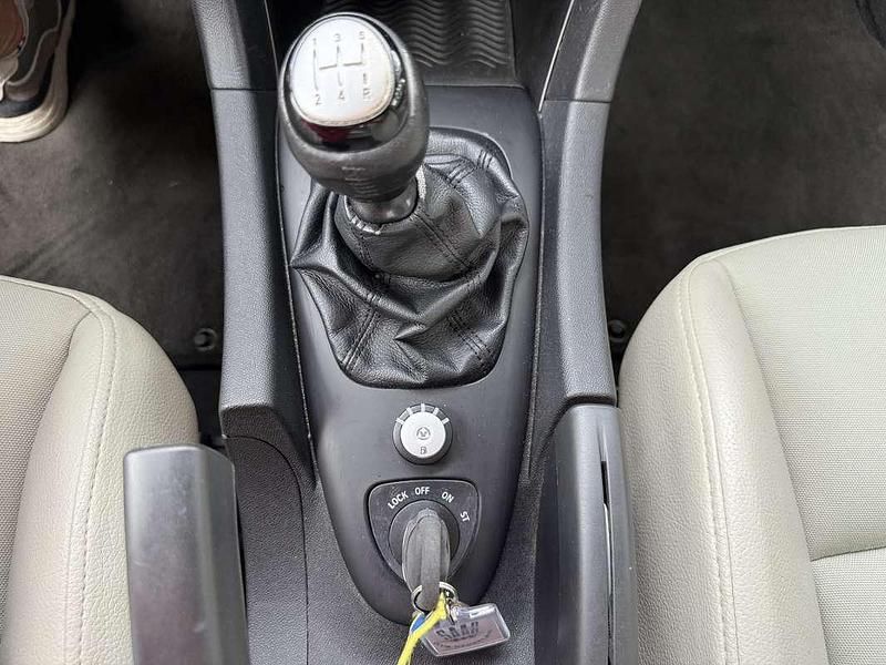 Occasion Saab 9-3 Vector 150 PK (110 kW) 2007 Zwart Stationwagen