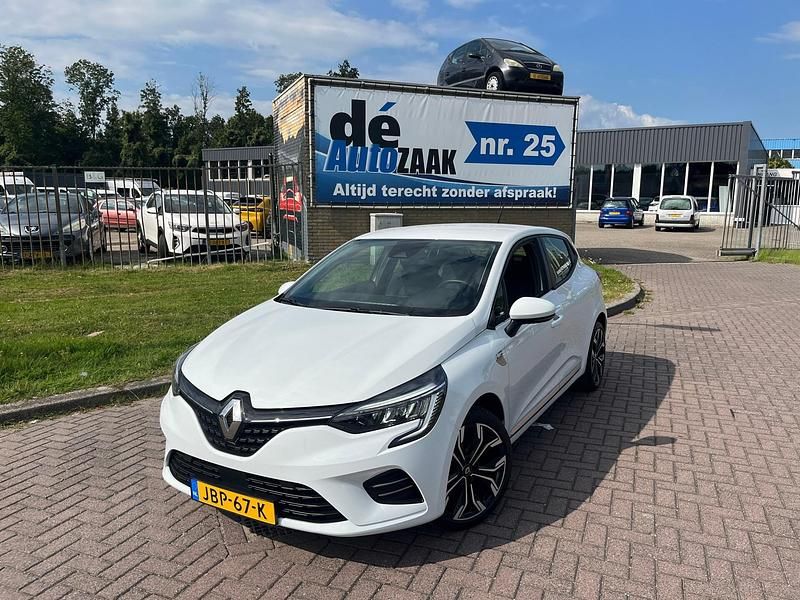 Wit Gebruikt 2022 Renault Clio V LIMITED Hatchback | € 14.249 (Super prijs) - Afbeelding 1/4