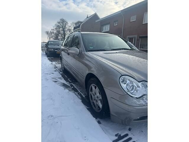 Occasion Mercedes C180 Elegance 143 PK (105 kW) 2003 Grijs (metallic) Stationwagen