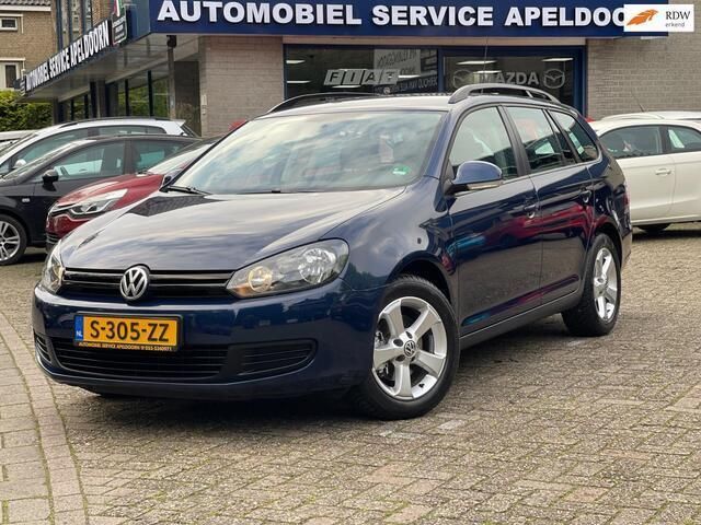 Blauw, metallic lak Gebruikt 2012 VW Golf VII Trendline Stationwagen | € 8.950 (Goede deal) - Afbeelding 1/4