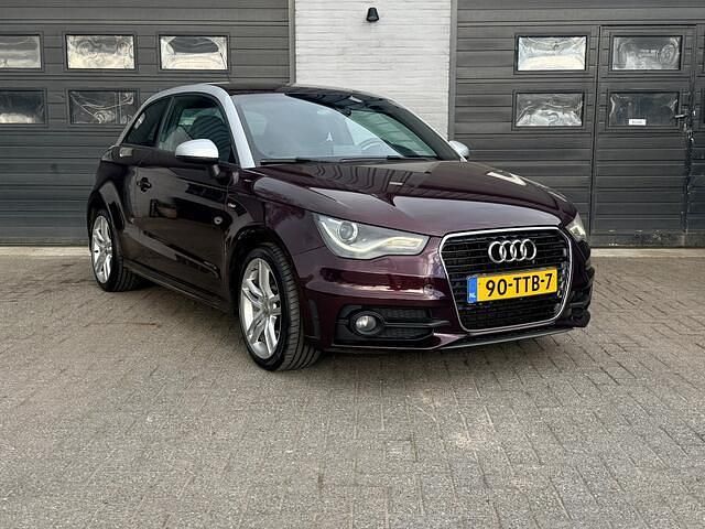 Occasion Audi A1 S-Line 86 PK (63 kW) 2012 Paars Hatchback
